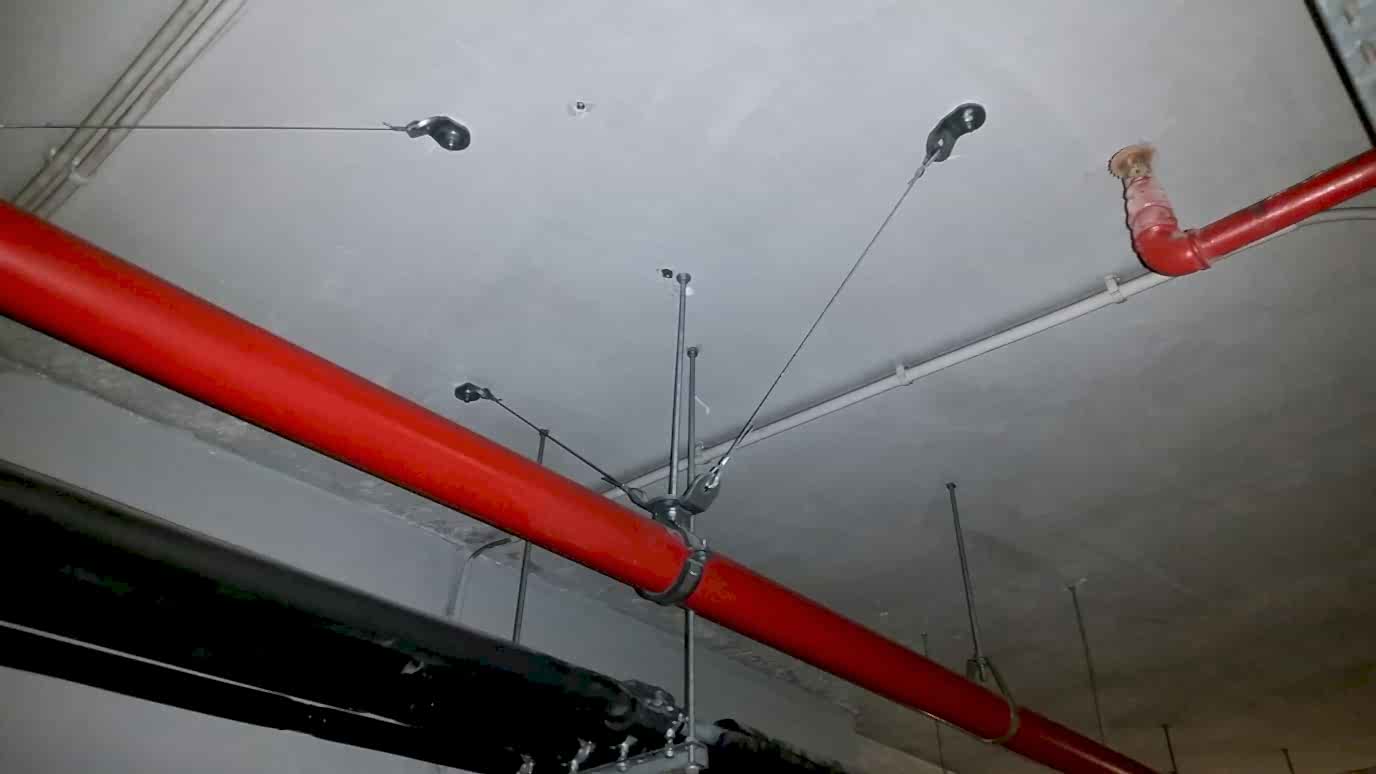 Yaylı İzolatörler